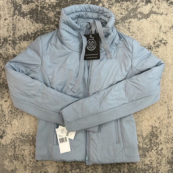 Active Puffer Jacket - Picture 6 of 6